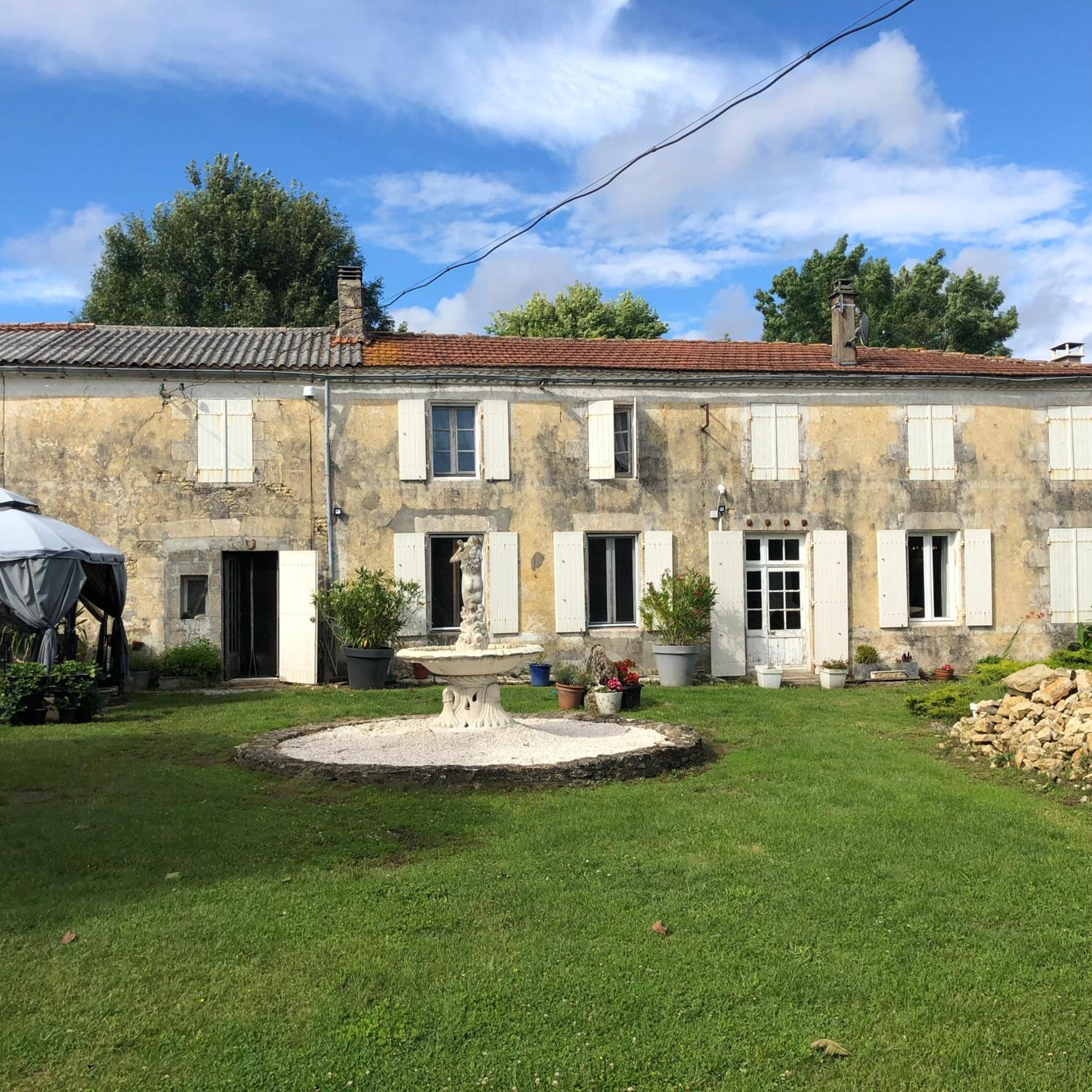 Les Geais Acomodação com café da manhã Saint-Pierre-la-Noue Exterior foto